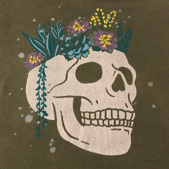 Torrid Olive Green Succulent Skull Oversized Jersey Graphic Tee Size 1 - Picture 4 of 8